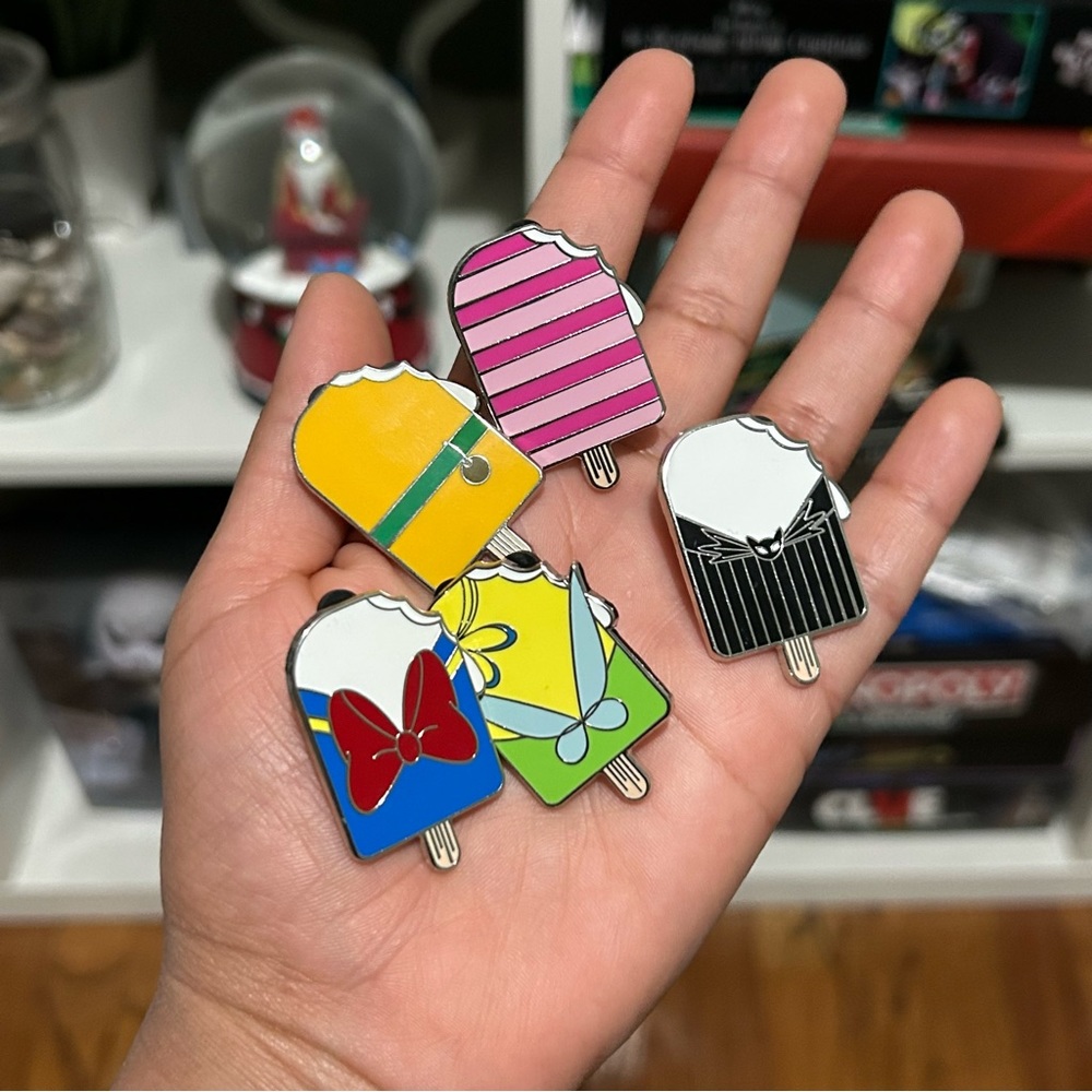 Disney Ice-cream Popsicle Pins Mystery Series/ Lot of 5